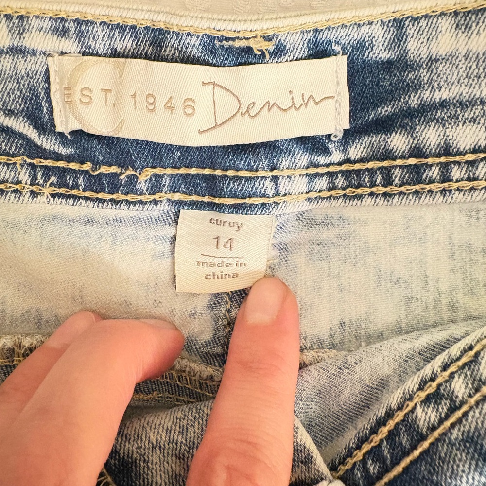 Blue Distressed Jean Shorts with Raw Hem - Picture 4 of 5